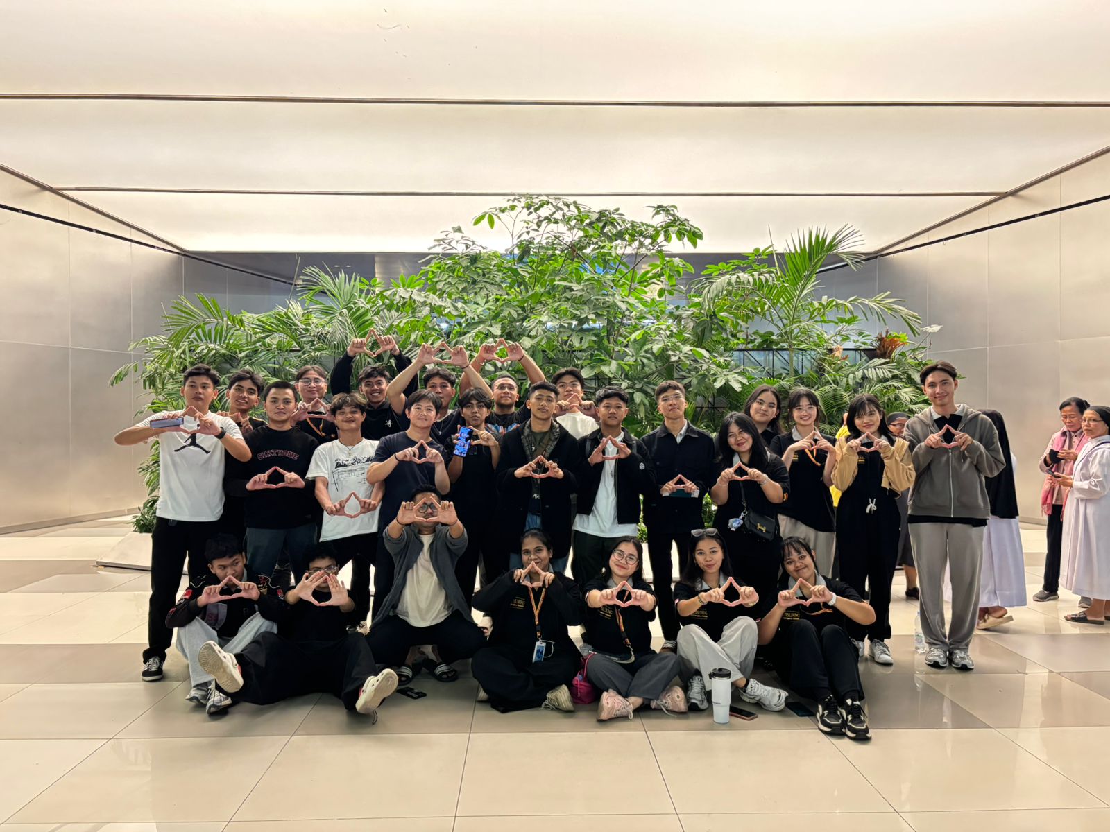 KEBERANGKATAN AZUBI
